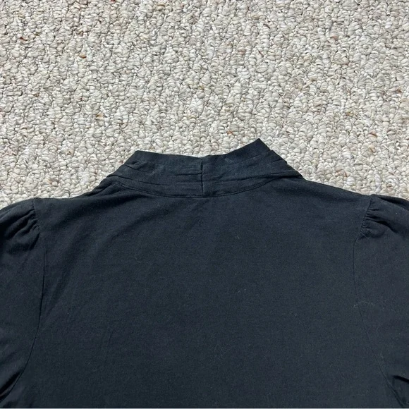 Banana Republic Black Short Sleeve Cross Front Cap Sleeve Blouse Womens Size S - Picture 4 of 9